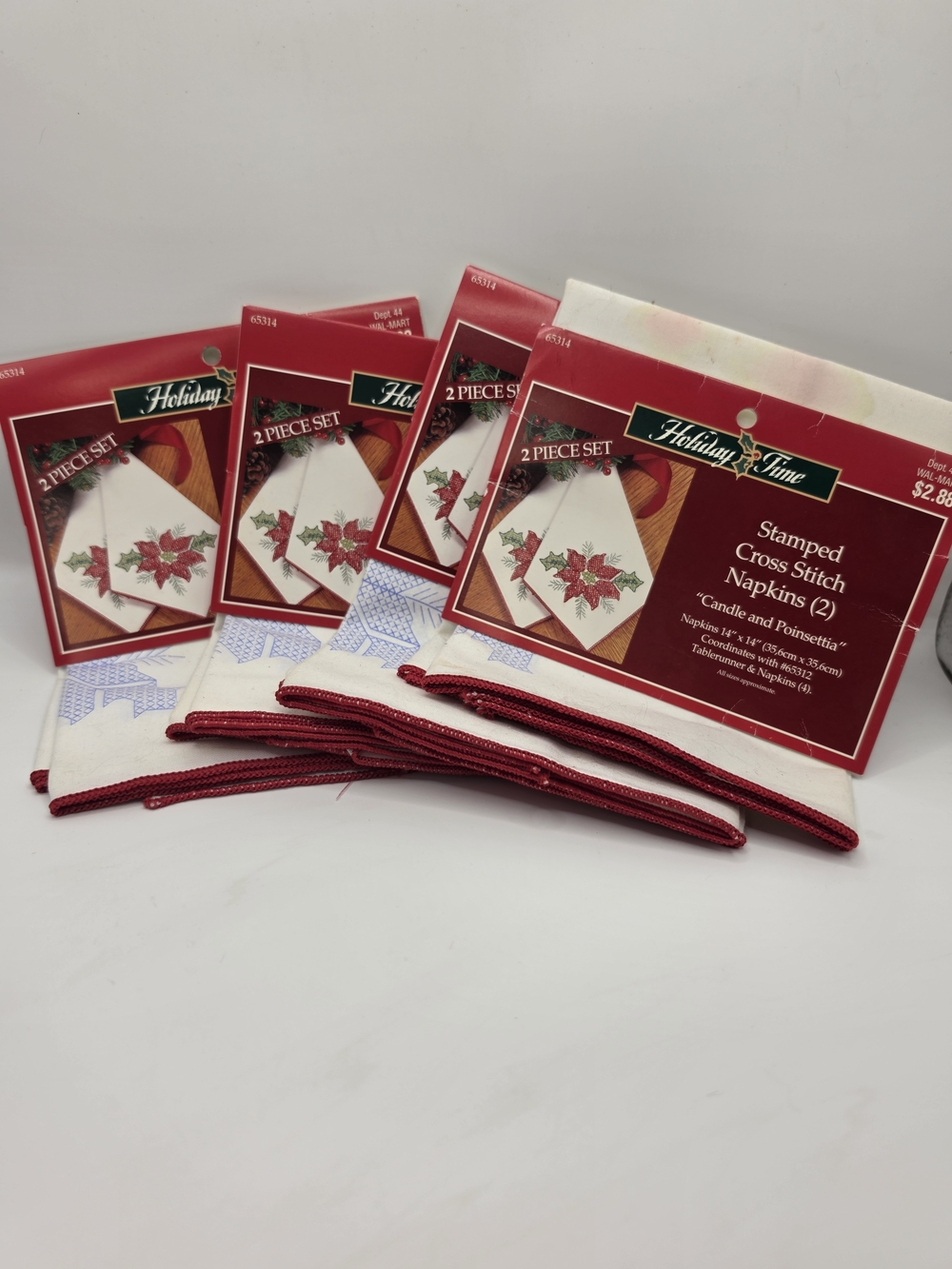 Vintage Holiday Time Set Of 4 White Napkins Red Trim Stamped Cross Stitch 2 Ct